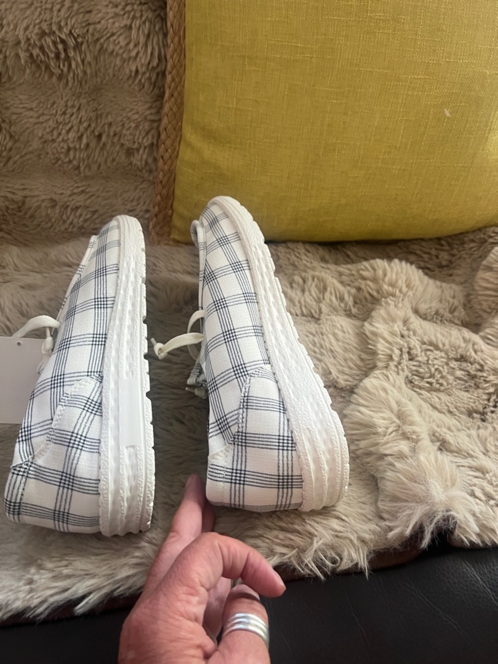 Plaid Lace-Up Canvas Women’s Shoes - White/Navy - Picture 4 of 7
